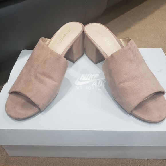 Brown heel sandals - Picture 1 of 6